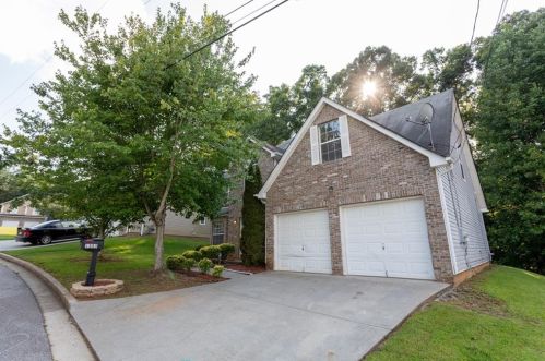 1553 Cutters Mill Dr, Lithonia, GA 30058-6708