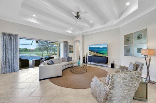 9327 Chiasso Ct, Naples FL 34114-9548 exterior