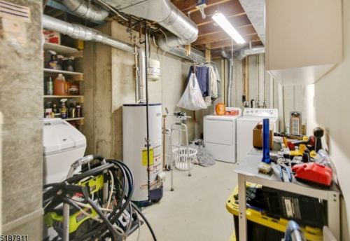 14 Ajax Ct, Hackettstown NJ  07840-2842 exterior