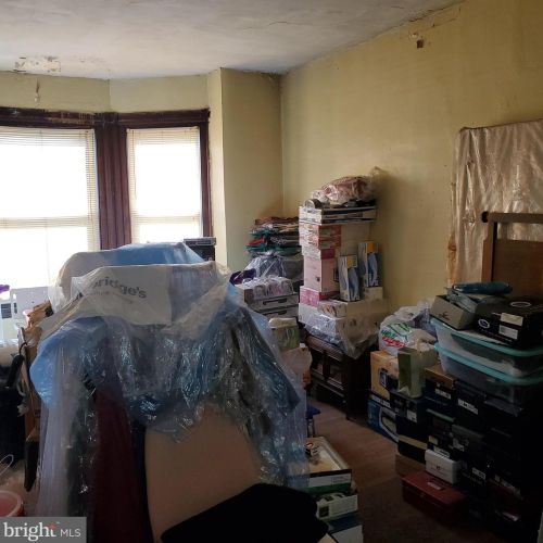 4929 Hazel Ave, Philadelphia PA 19143-2086 exterior