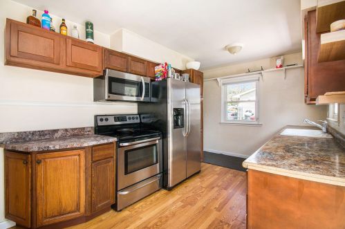 7137 Balfour Dr, Kalamazoo MI 49024-4003 exterior