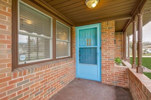 9930 Cloister Dr, Dallas TX 75228-3617 exterior