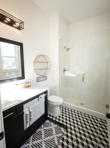 8465 Lynn Dr, Gainesville GA 30506-5884 exterior