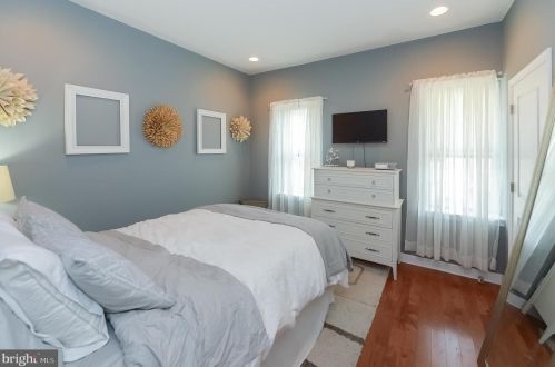 1275 Bucknell St, Philadelphia PA 19145-3214 exterior