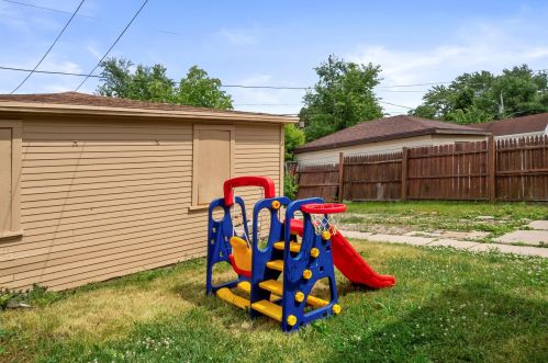 4550 41st St, Milwaukee WI  53209-5818 exterior