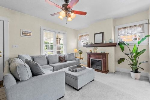 130 Crawford St, Pittsburgh, PA 15202-3316