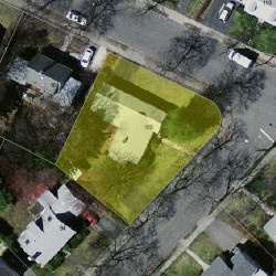 100 Fessenden St, Newton MA  02460-1120 aerial view