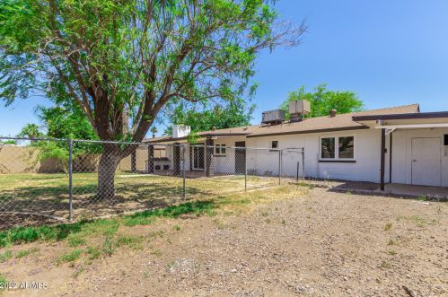 1326 Ivanhoe St, Chandler AZ  85225-5319 exterior