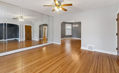 4859 Central Ave, Chicago IL 60634-4426 exterior