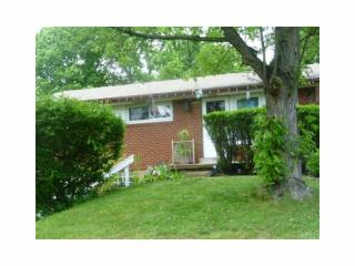 113 Holly Hill Dr, Pittsburgh, PA 15237-2701