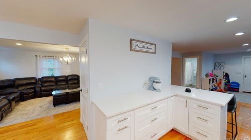 56 County St, Norwalk CT 06851-4315 exterior