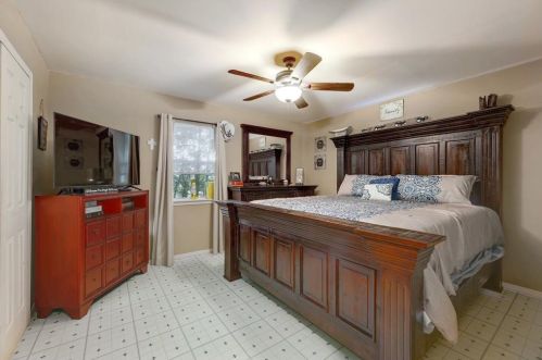 3414 Blumie St, Austin TX 78745-6704 exterior