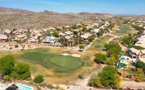 16637 15 St, Phoenix AZ 85014-4017 exterior