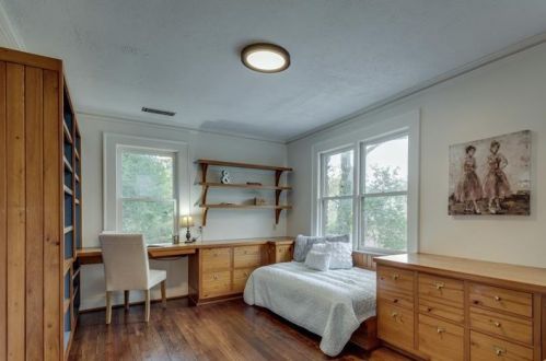 1289 Beech Vly Rd, Atlanta GA 30306-3123 exterior