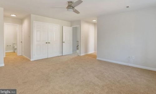 1454 Mclean Mews Ct, Mc Lean VA  22101-3824 exterior