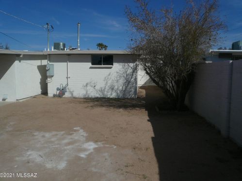 4678 25 St, Tucson AZ 85711-5420 exterior
