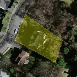 42 Drumlin Rd, Newton MA 02459-2807 aerial view