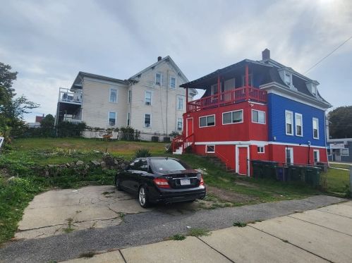 261 Chatham St, Lynn MA 01902-2102 exterior