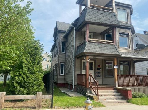 39 Wendell Pl, Springfield, MA 01105-2207