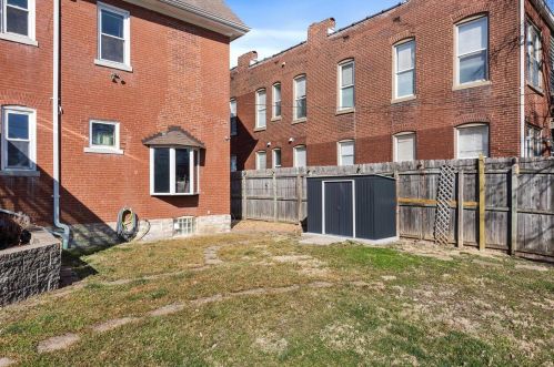 3826 Arsenal St, Saint Louis MO 63116-4803 exterior