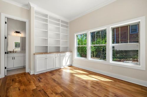 1055 Church St, Smyrna GA exterior