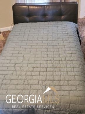 5019 Lower Elm St, Atlanta GA 30349-1678 exterior