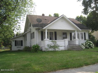 82 Orchard Dr, Sparta, MI 49345-1222