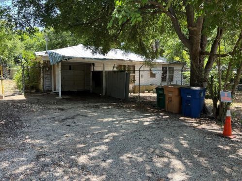 9003 Capitol Dr, Austin TX exterior