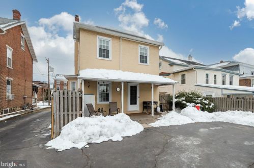 455 Main St, Limerick PA 19468-2303 exterior