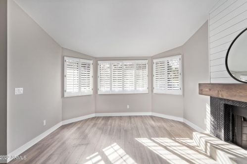 19605 36 Pl, Phoenix AZ 85050-8387 exterior