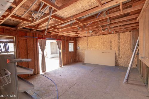 2932 47th Ave, Phoenix AZ  85031-3640 exterior