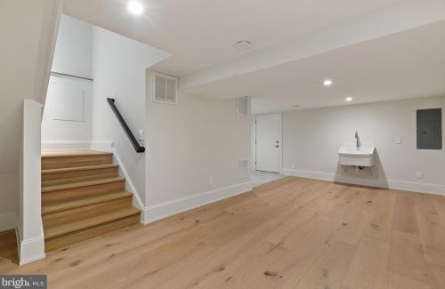 4929 Sherier Pl, Washington DC  20016-3319 exterior