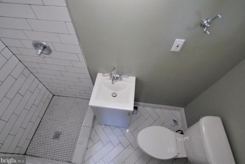 7641 9 Ct, Glen Burnie MD 21061-3934 exterior