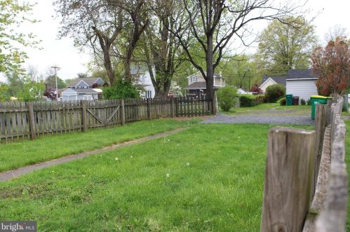 429 Vine St, Pottstown PA  19464-6531 exterior