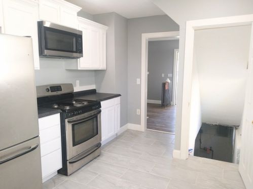 15 Eldert St, Springfield MA  01109-2517 exterior