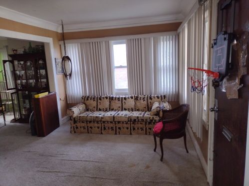 11355 Lowe Ave, Chicago, IL 60628-4714