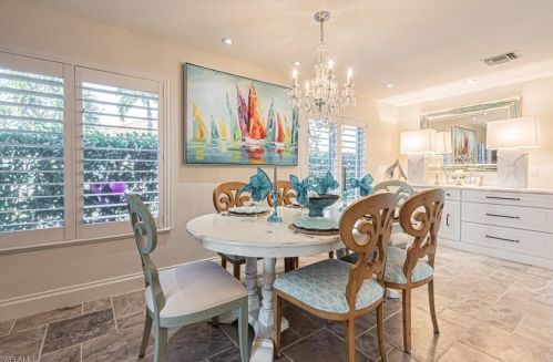 511 105 Ave, Naples FL 34108-1838 exterior