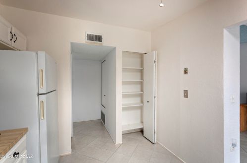 721 Rio San Pedro, Green Valley AZ 85614-3928 exterior