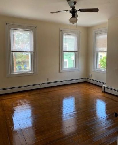 167 Transit St, Providence RI 02906-1023 exterior