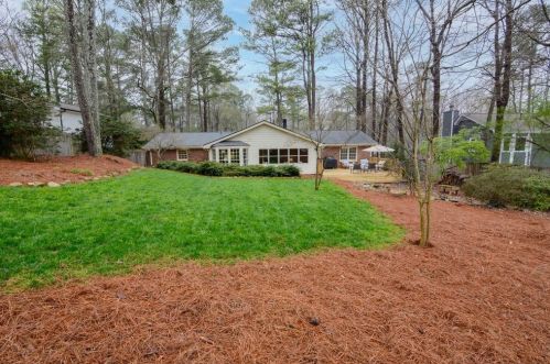 2754 Pheasant Trl, Duluth GA 30097-4041 exterior