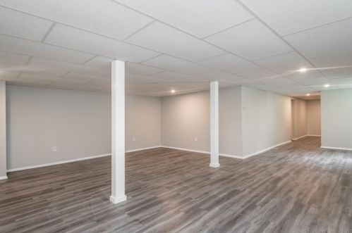 65 Flagg St, Worcester MA  01602-1452 exterior