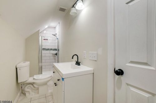 129 Brookside Ave, Irvington NJ  07111-3355 exterior