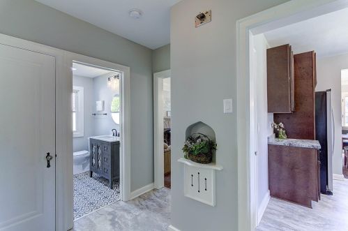 8051 37th St, Milwaukee WI  53209-1503 exterior