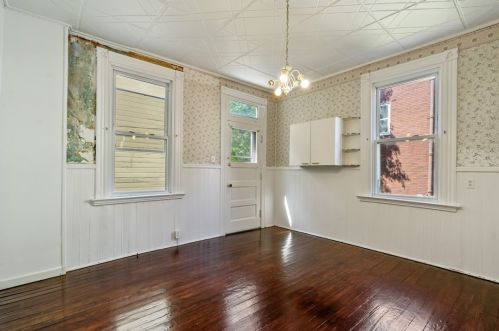 3529 Fleming Ave, Pittsburgh PA 15212-2113 exterior