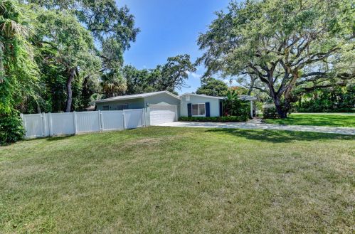 1001 21 St, Boca Raton FL 33486-6767 exterior