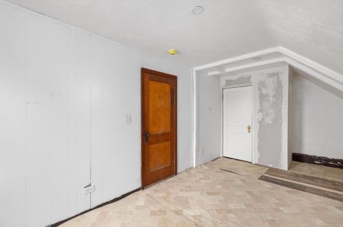 22 Oakland Ave, Providence RI  02919-4307 exterior