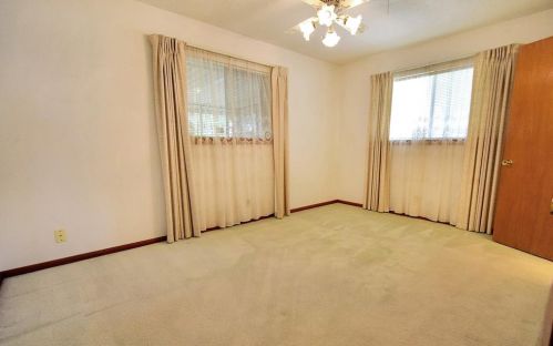 1301 Carolyn Ct, Humble TX 77338-8117 exterior