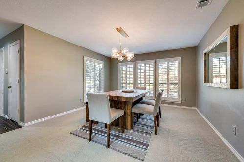 9672 Atherton Dr, Dallas TX 75243-6135 exterior