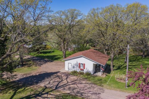 12839 293rd Ave, Princeton MN  55371-3646 exterior