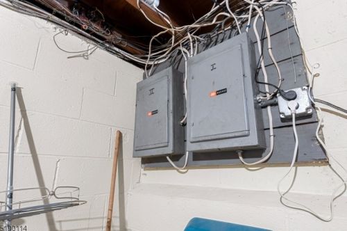 120 Lexington Ave, Cranford NJ 07016-2610 exterior